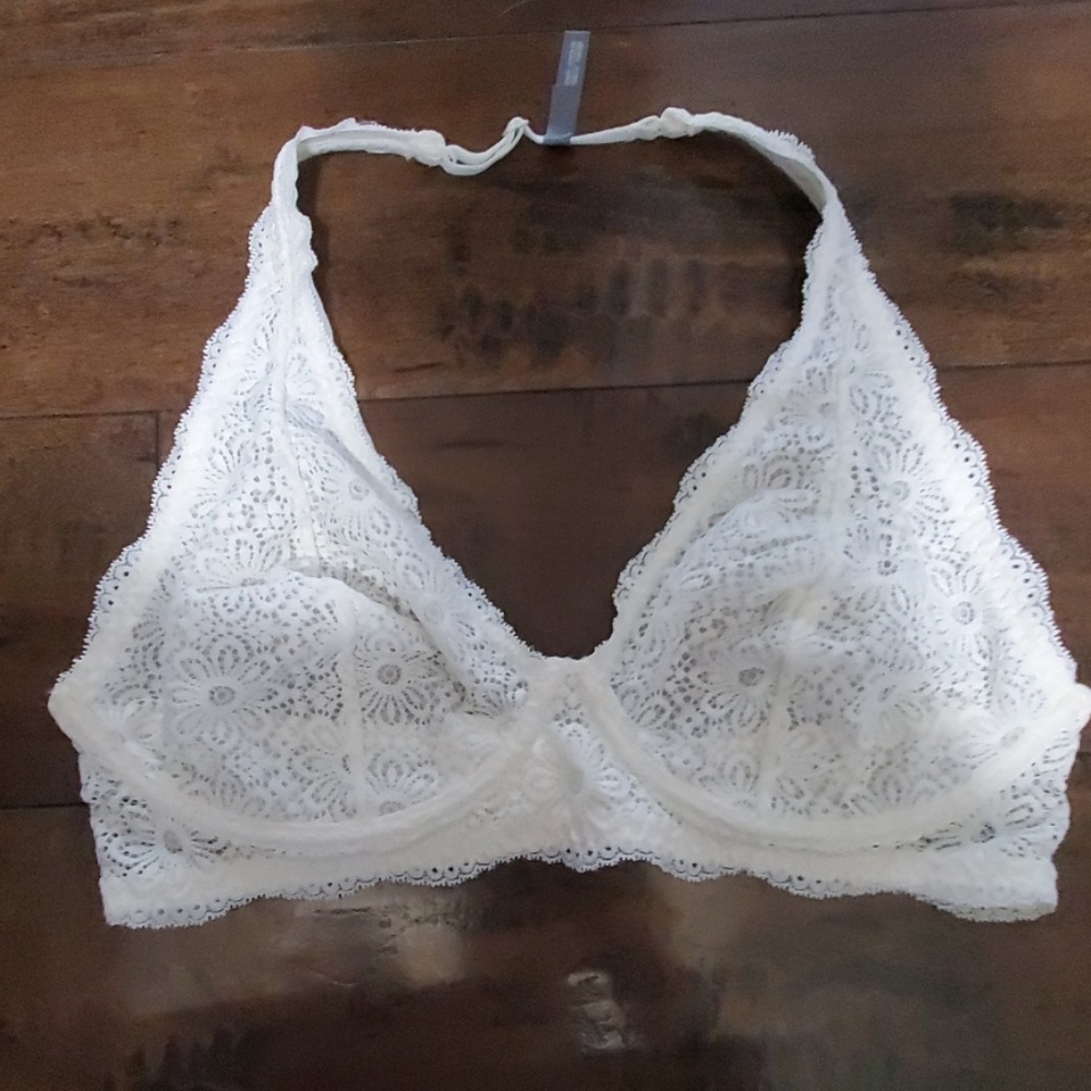 Arie halter bralette
